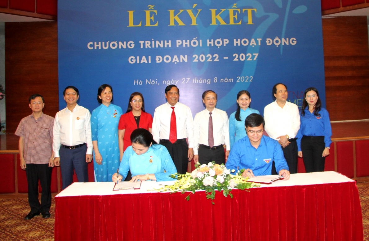 Người cao tuổi là tài nguyên, kho báu của đất nước