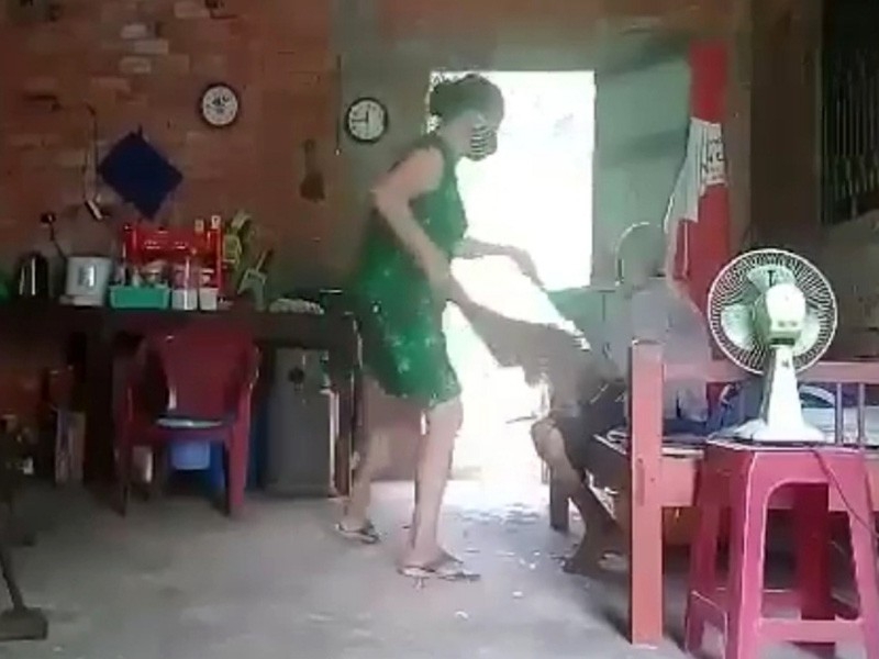 1934 hoa xuc phan tro yy len yyu my ynh cyt ty clip