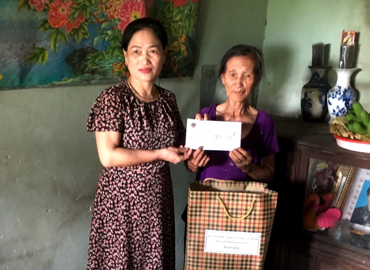 4412 tyng qua nct co hoan cynh kho khyn tp hyi dyyng