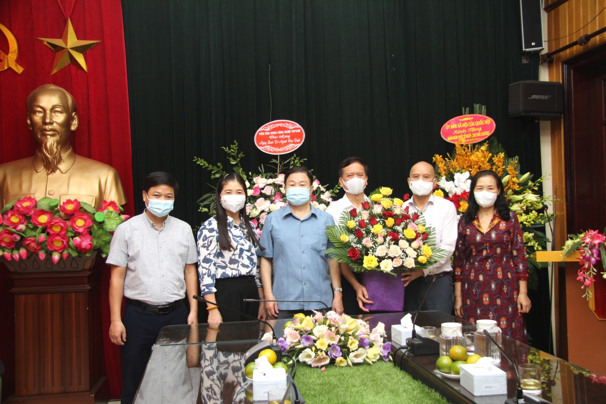 Tiếp tục đồng hành cùng Hội Người cao tuổi