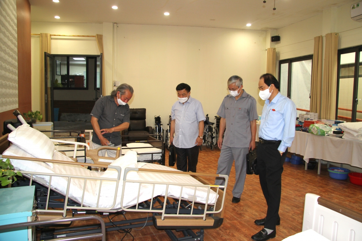 Trung tâm Chăm sóc NCT Bách niên Thiên Đức đầu tư trang thiết bị hiện đại phục vụ nhu cầu chăm sóc, nuôi dưỡng NCT