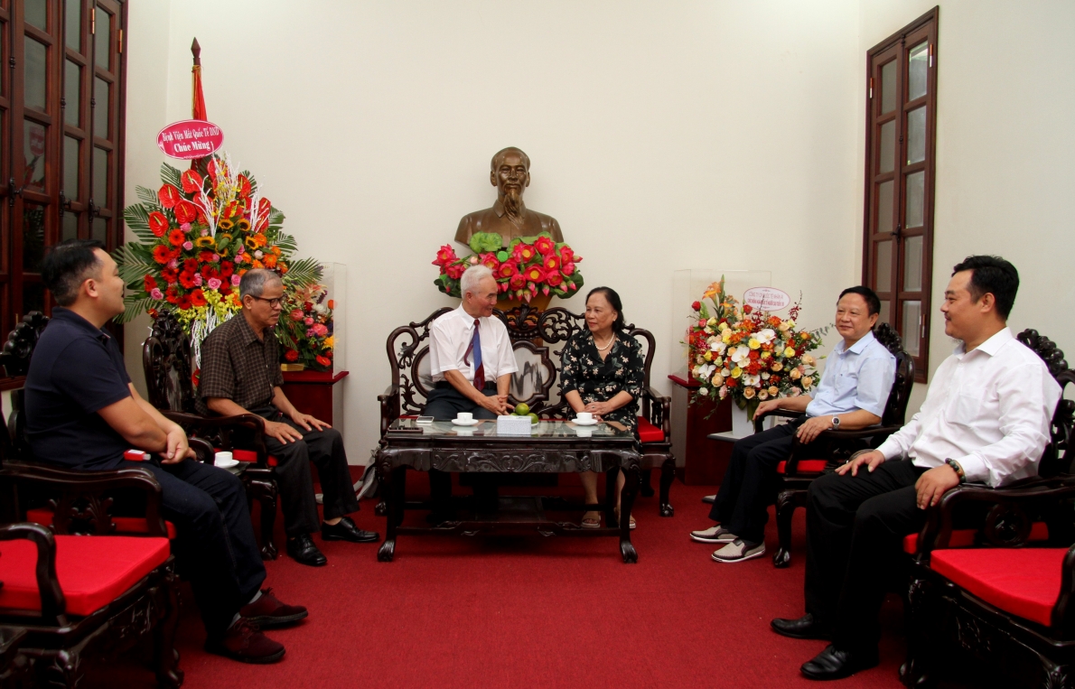 1307 chy tych phym thy hyi chuyyn tiyp yoan bynh viyn myt quyc ty dnd yyn chuc myng