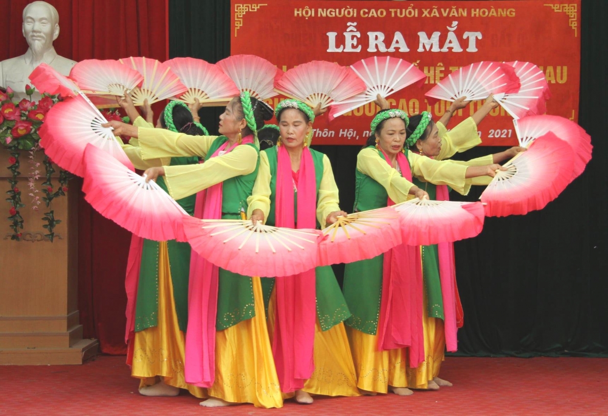 Nâng cao sức khỏe tâm thần cho người cao tuổi