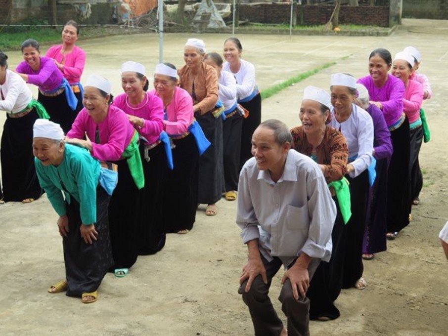 Nâng cao sức khỏe tâm thần cho người cao tuổi