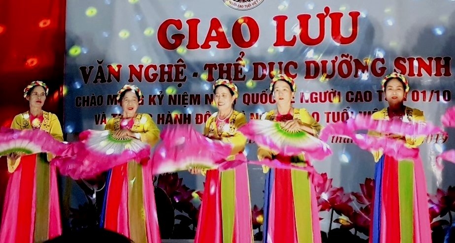 Giao lưu văn nghệ NCT tại xã Phú Hòa, huyện Lương Tài, tỉnh Bắc Ninh