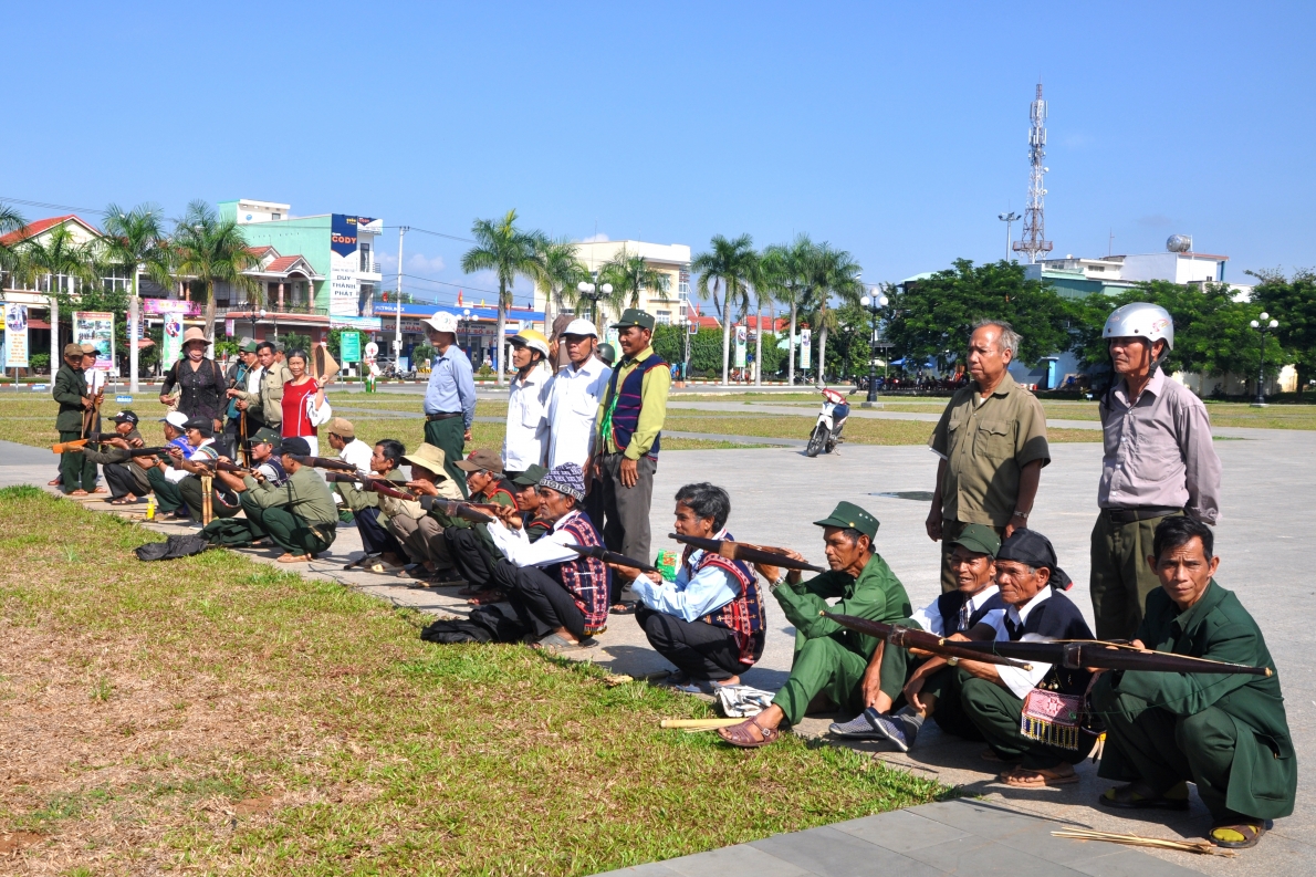 Người cao tuổi là phải mẫu mực
