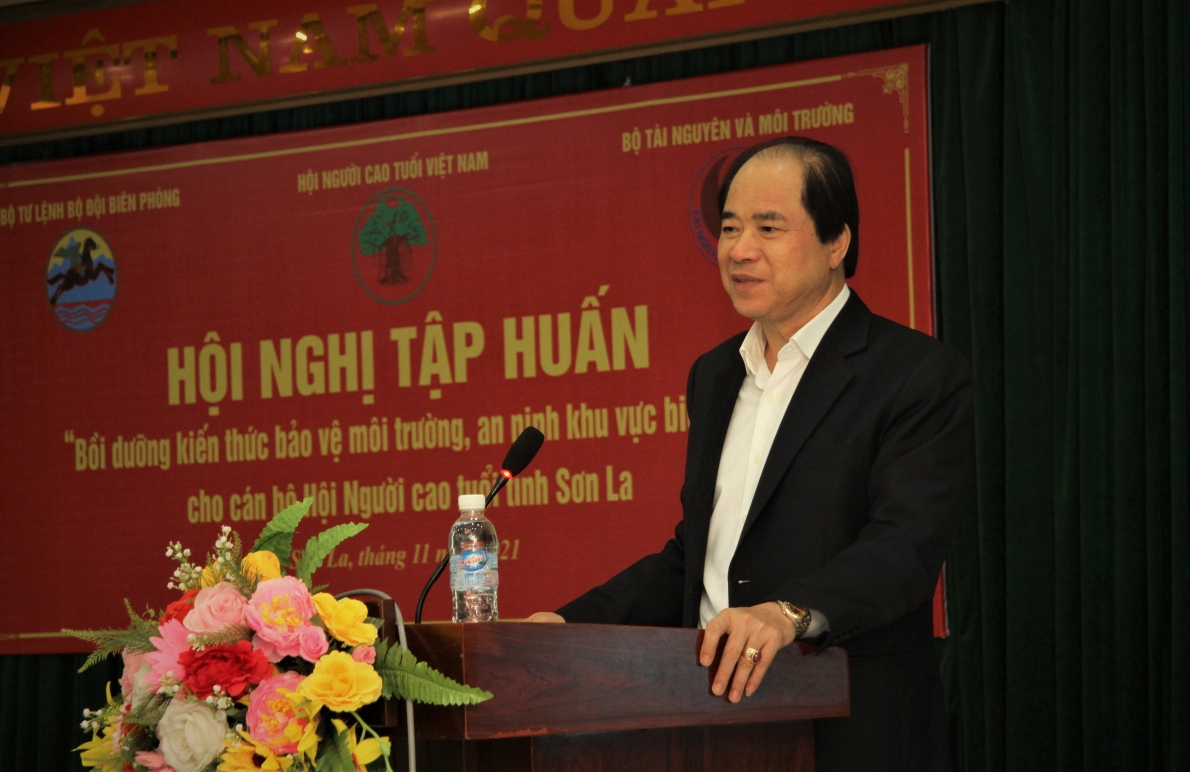 Phó Chủ tịch Trương Xuân Cừ phát biểu tại Hội nghị