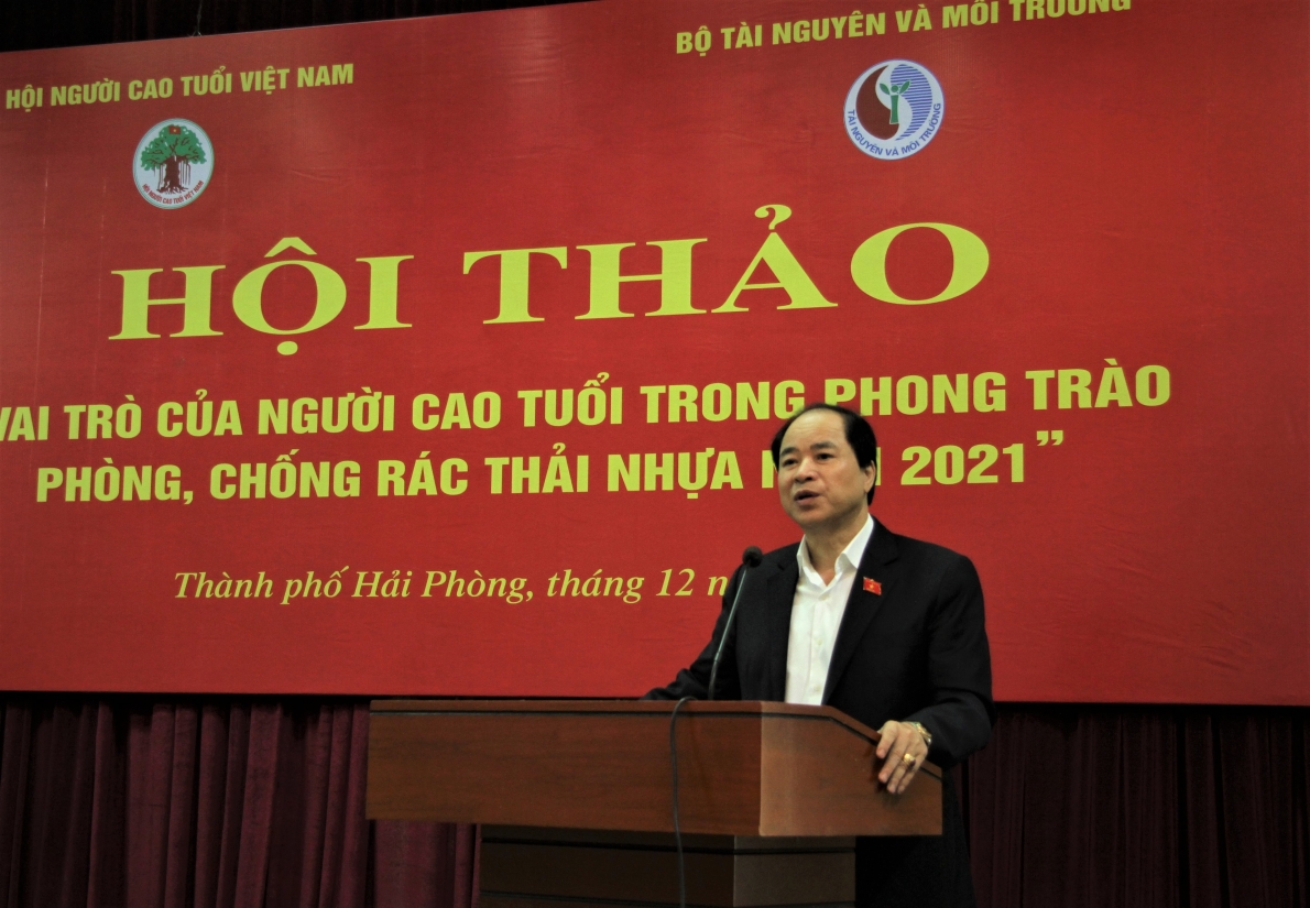 Phó Chủ tịch Trương Xuân Cừ phát biểu tại Hội thảo