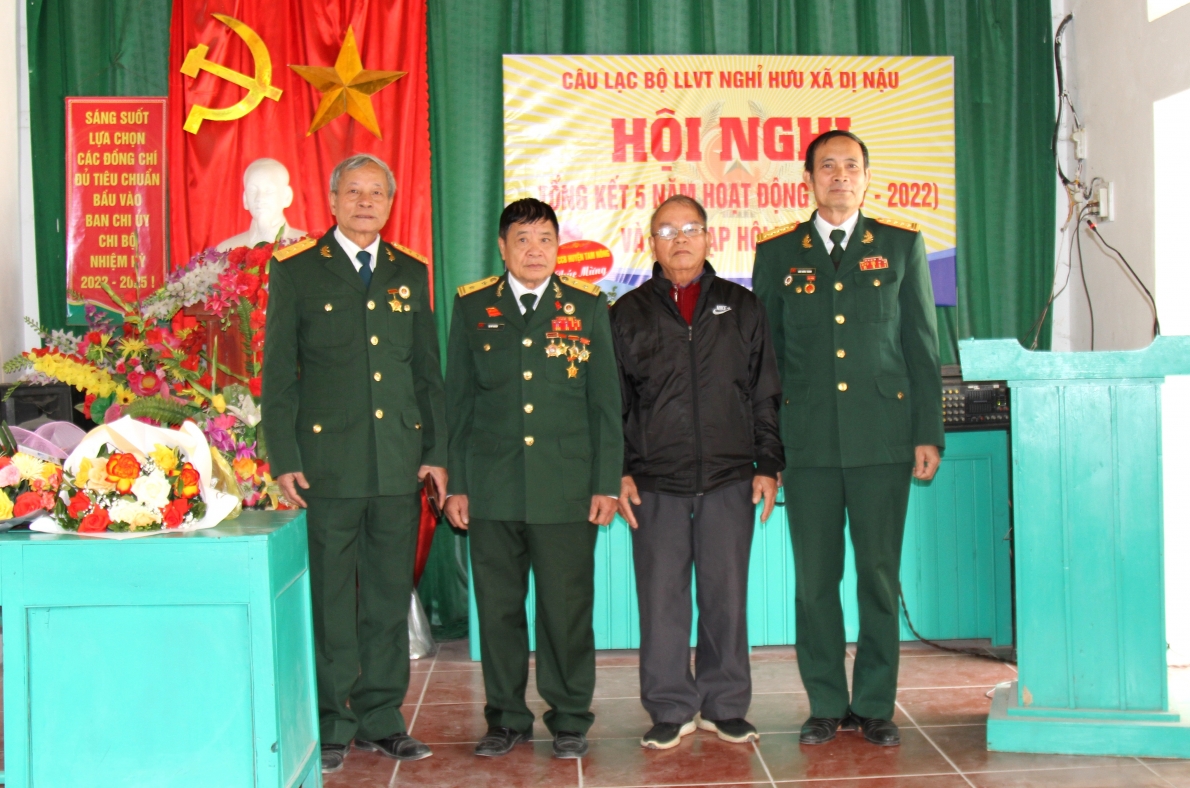 Ban Chủ nhiệm mới ra mắt