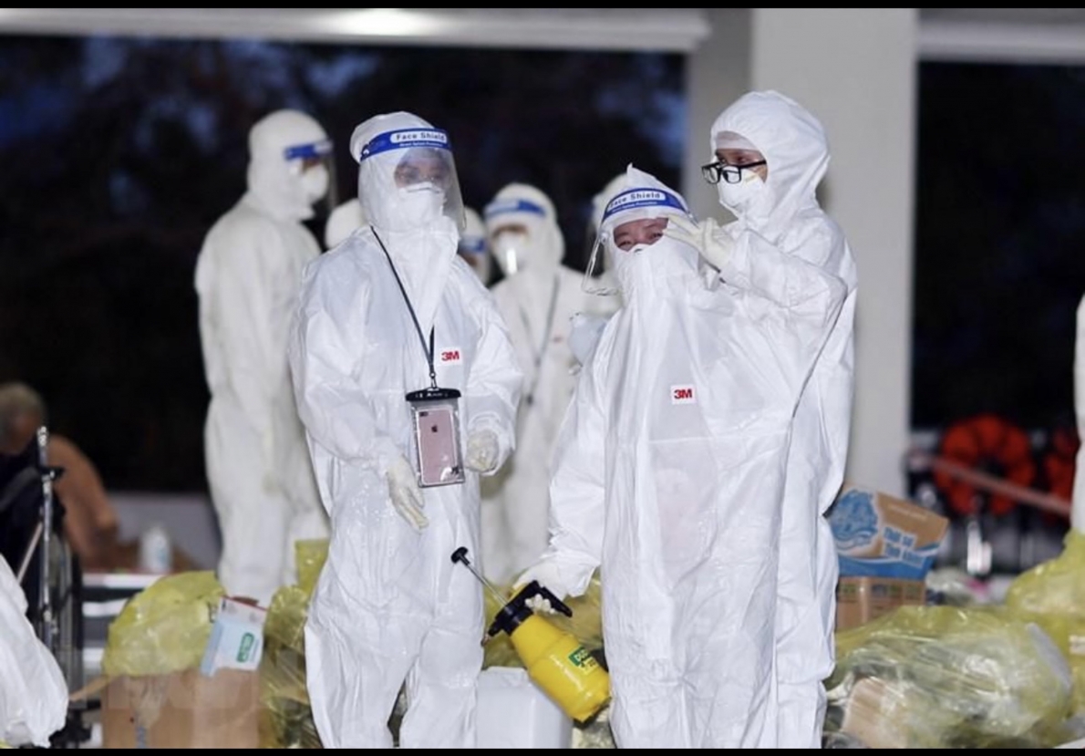 Sau những giờ phút căng thẳng và mệt nhoài với công việc, các “chiến binh áo trắng” của VNPT vẫn có những khoảnh khắc vui vẻ để xốc lại tinh thần