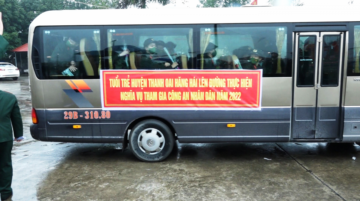 Tuổi trẻ huyện Thanh Oai sôi nổi khí thế trong ngày hội tòng quân