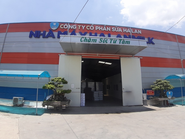 cong ty cp sua ha lan milk ban san pham qua tour du lich 0 dong quang cao giup phong chong cho benh nhan dieu tri ung thu