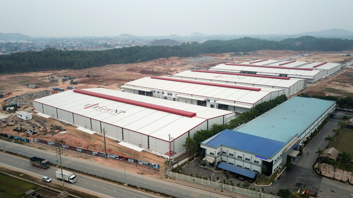  Một góc khu công nghiệp Yên Bình