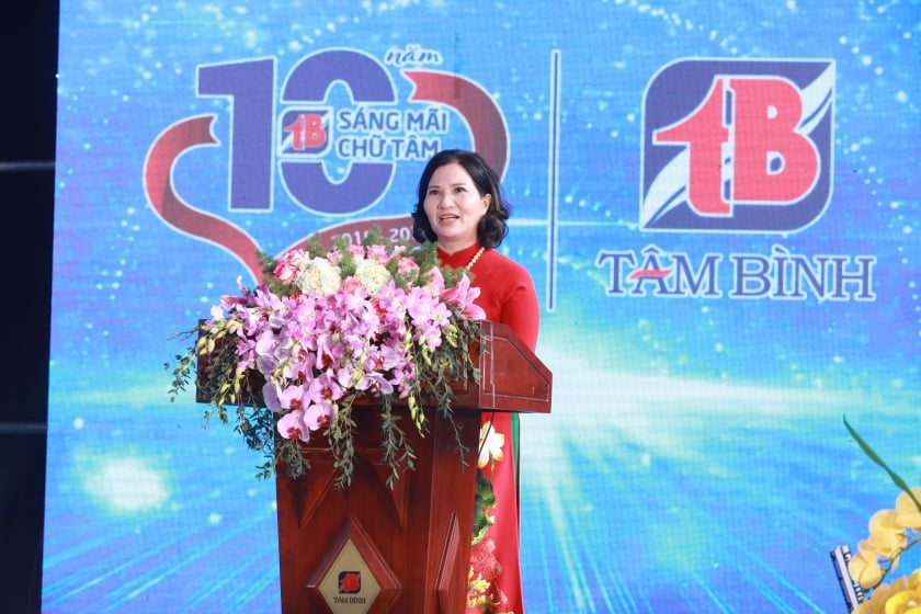 Tổng Giám đốc Lê Thị Bình phát biểu tại buổi lễ