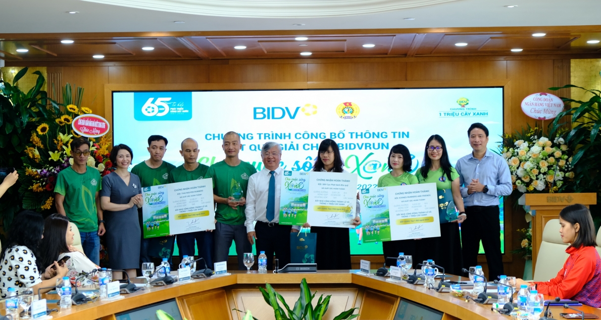 Gần 47.000 vận động viên tham gia Giải chạy “BIDVRUN - Cho cuộc sống Xanh 2022”