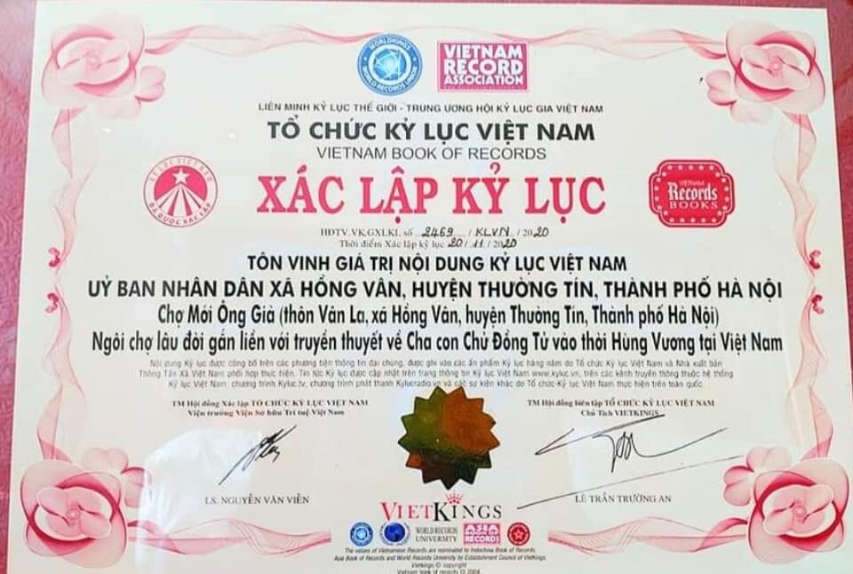 Cây sử làng Vân La