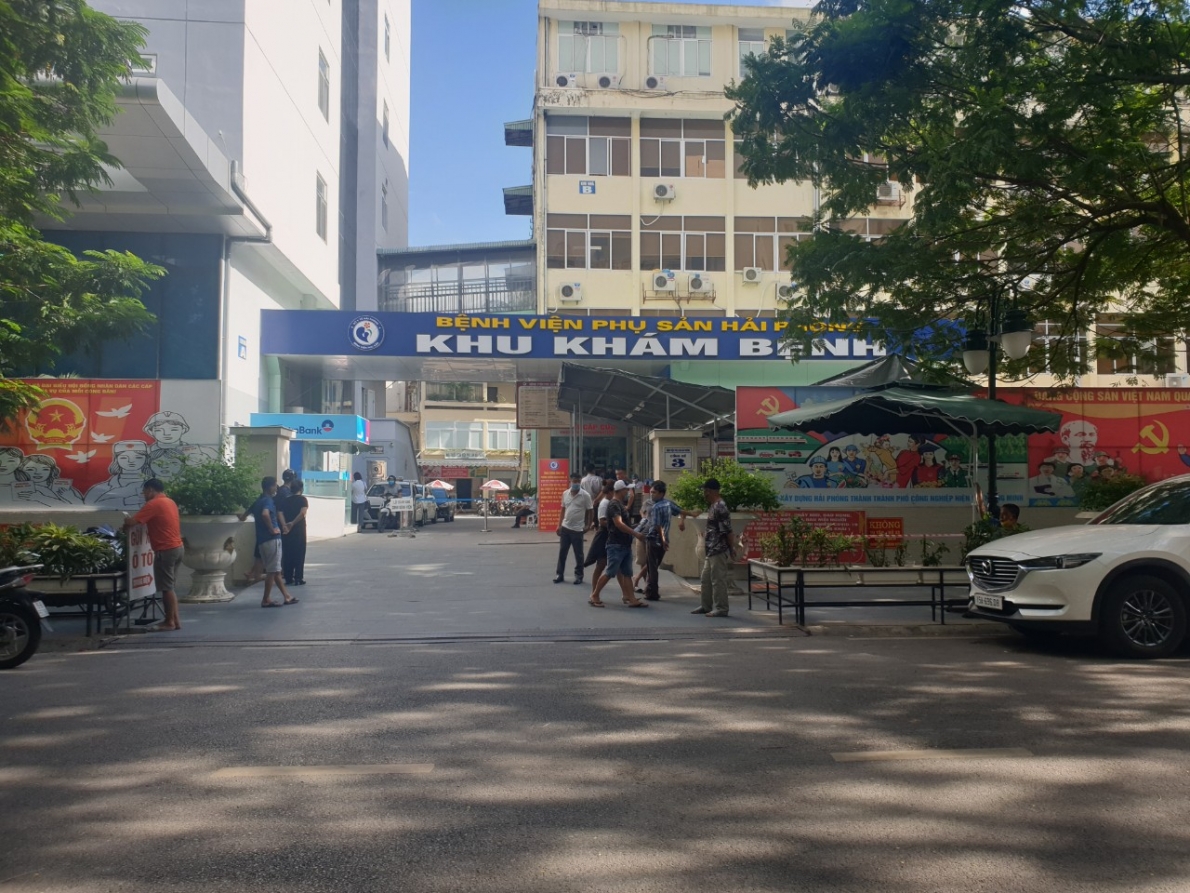 TP Hải Phòng: Dân thắc mắc về việc thu phí Test nhanh Covit cao hơn quy định của Bộ Y tế