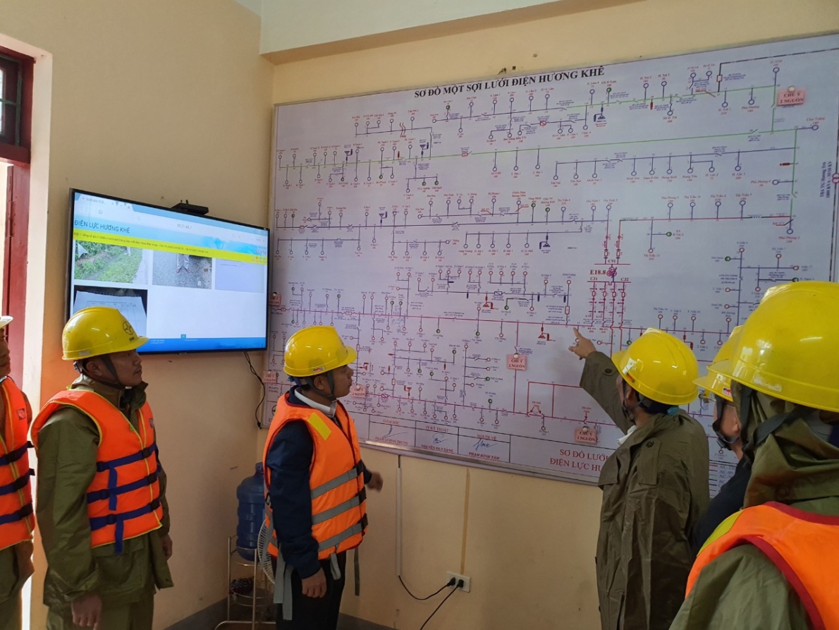 Công ty Điện lực Hà Tĩnh: Đẩy mạnh khắc phục hậu quả thiên tai