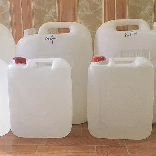 Nỗi lo từ “rượu quê” không tem nhãn những ngày giáp Tết 2023