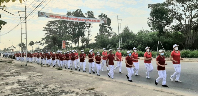 NCT xã Duy Phước tham gia Ngày chạy Olympic sáng 27/3/2022