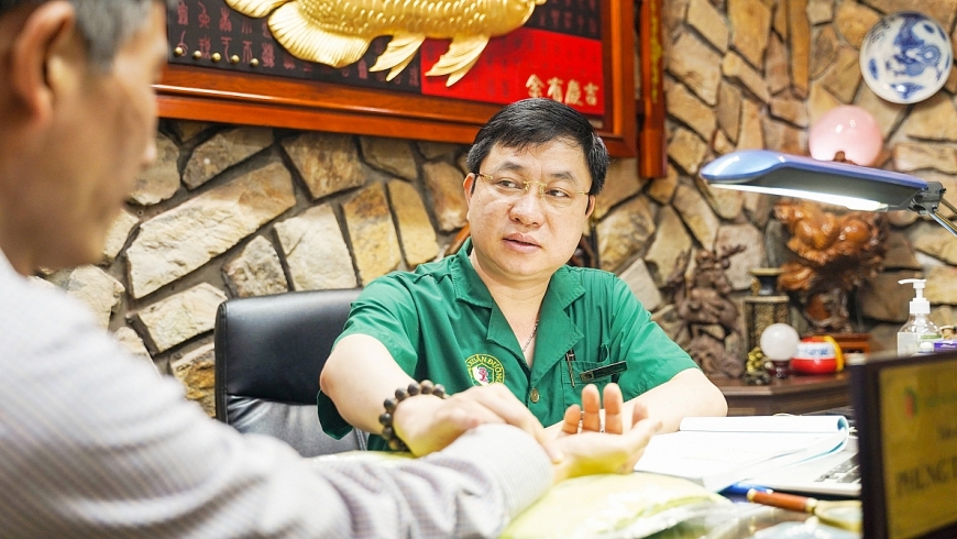 Thuốc Nam kết hợp điều trị không dùng thuốc chữa xơ cứng bì hiệu quả