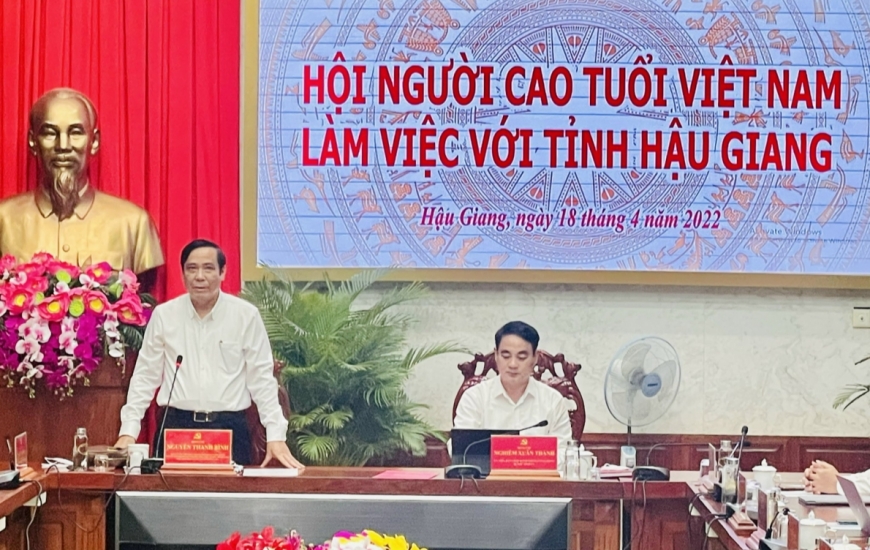 Cần phát huy vai trò NCT trong phát triển kinh tế - xã hội