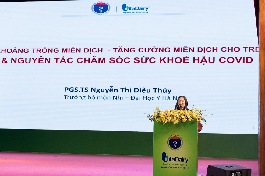 Phó GS. Tiến Sĩ Bác Sĩ Diệu Thúy chia sẻ về Khoảng trống miễn dịch và nguyên tắc chăm sóc sức khỏe hậu COVID