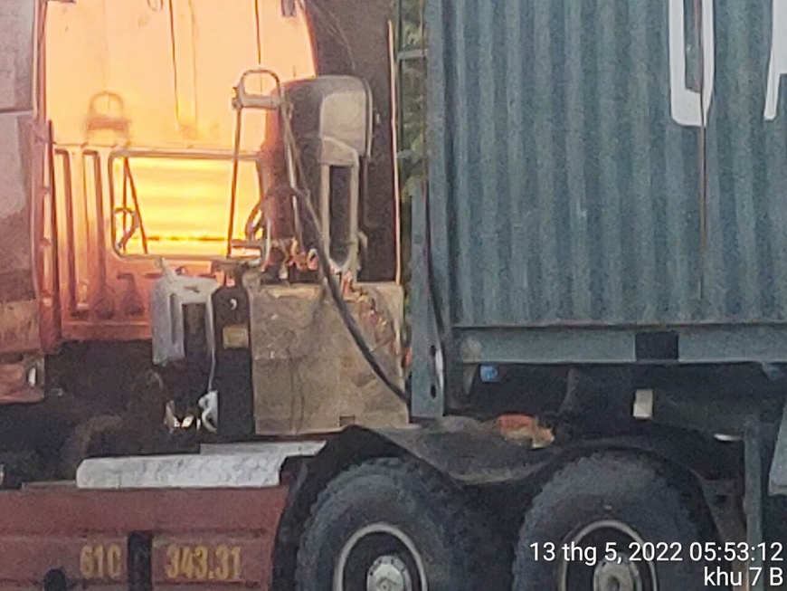 Tỉnh Bình Dương: Cần xử lí nghiêm các xe cơi nới quá khổ, chở hàng quá tải