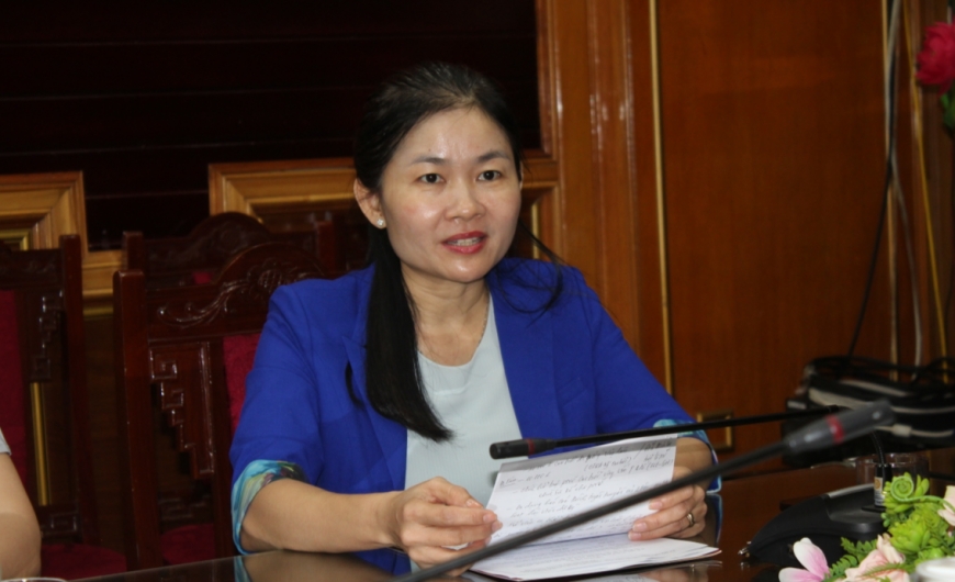 Phó Chủ tịch Hội Liên hiệp Phụ nữ Việt Nam Tôn Ngọc Hạnh phát biểu tại buổi làm việc Phó Chủ tịch Hội Liên hiệp Phụ nữ Việt Nam Tôn Ngọc Hạnh phát biểu tại buổi làm việc