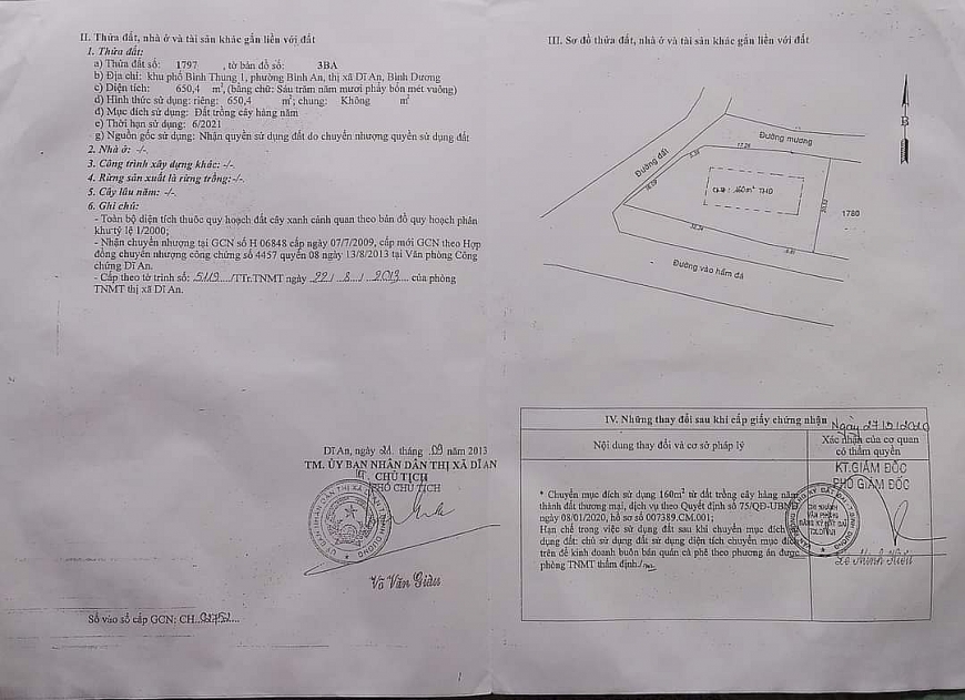 Giấy chứng nhận quyền sử dụng đất của bà Chu Thị Kim Minh được cấp năm 2013.