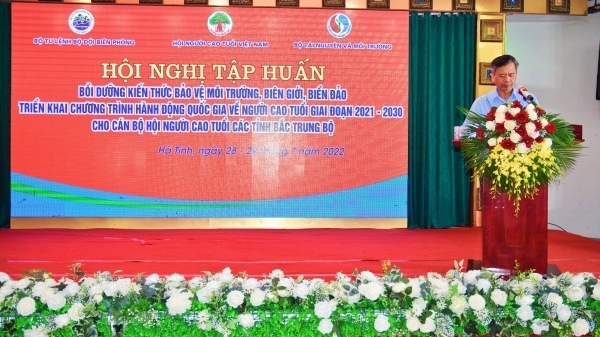 Tập huấn bảo vệ môi trường, biên giới, biển đảo cho cán bộ NCT các tỉnh Bắc Trung Bộ