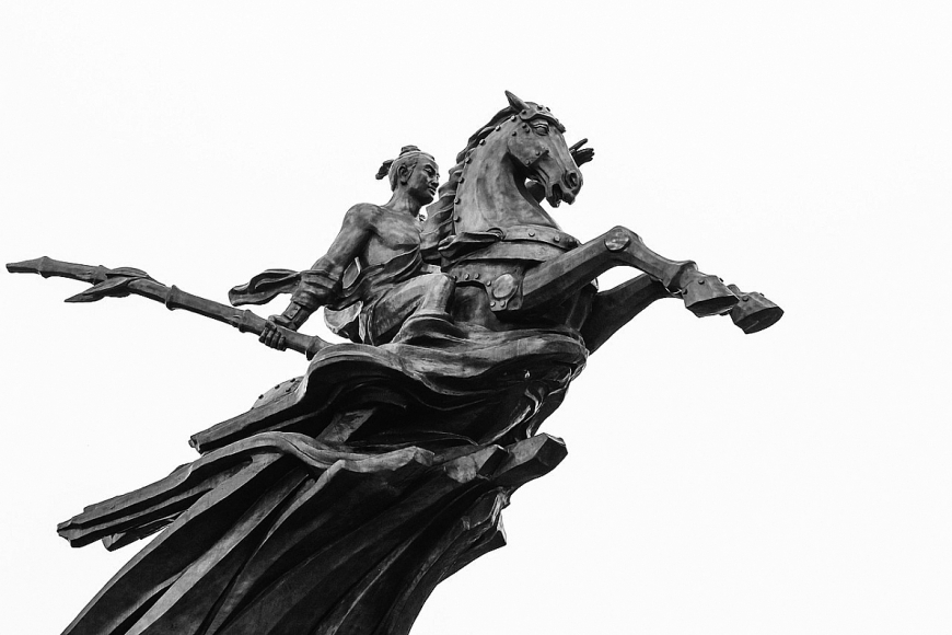 Đôi điều về “Tứ bất tử” và tín ngưỡng thờ bách thần của dân tộc Việt