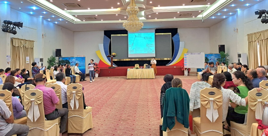 Họp sơ kết và Tập huấn bổ sung lần 3 cho BCN CLB LTHTGN