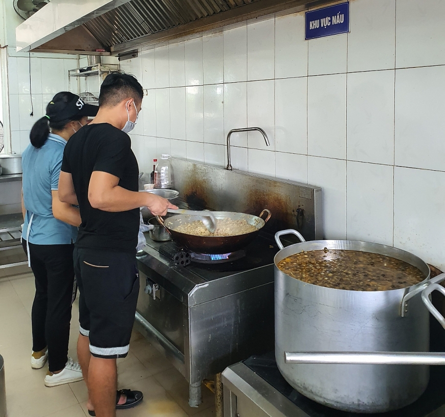 Gặp nhau ở lòng nhân ái...