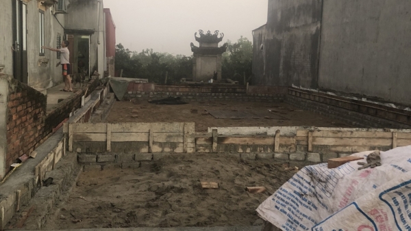 Những lỗ hổng, bất cập trong quản lí đất đai  và trật tự xây dựng tại xã Toàn Thắng