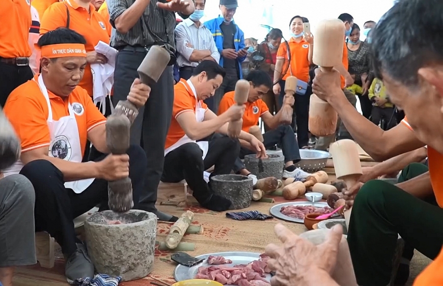 Nét văn hóa riêng trong dòng chảy văn hóa dân tộc Việt
