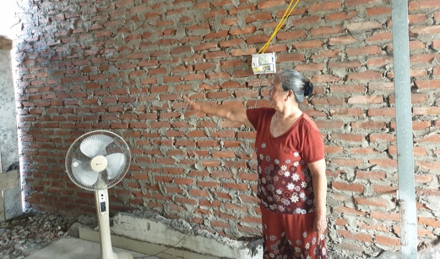 Người dân bức xúc về việc thu hồi đất không được bảo đảm quyền lợi.