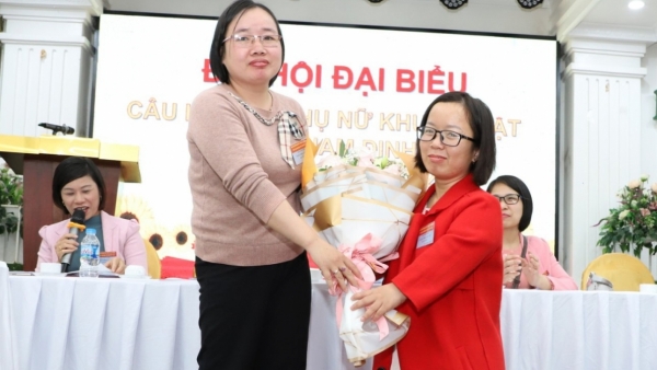 Trần Hoài - phụ nữ khuyết tật giàu nghị lực