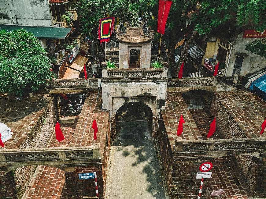 Cổng Ô Quan Chưởng nhìn từ mặt sau từ trên xuống