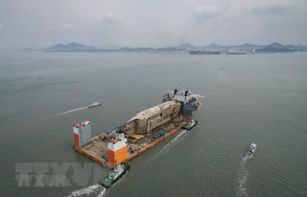Tổng thống Hàn Quốc kêu gọi xác minh nguyên nhân gây vụ chìm phà Sewol