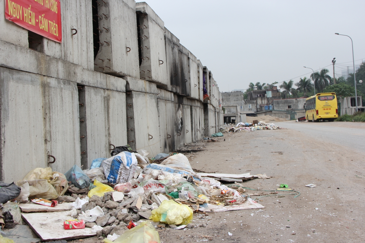 Rác thải, ô nhiễm môi trường trên 