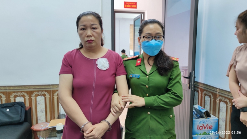 Tin pháp luật nổi bật: Bôi tiết lợn tống tiền bố ruột; 3 thanh niên tông chết kẻ nghi trộm chó