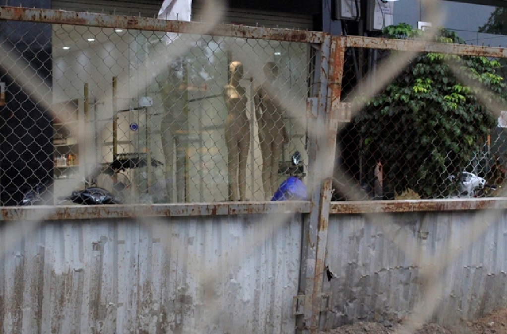 Cần xem xét thấu đáo kiến nghị của người dân khi xây cầu đi bộ trên đường Trần Khát Chân