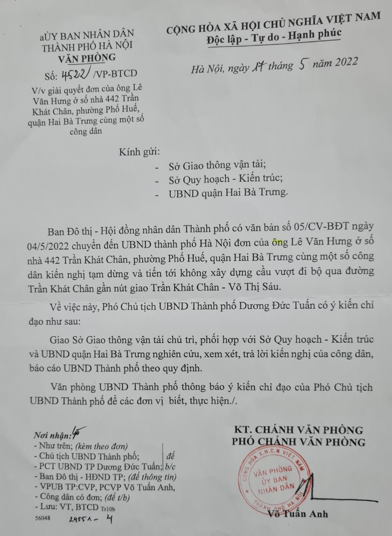 Phó chủ tịch UBND TP Hà Nội yêu cầu xem xét việc xây cầu đi bộ trên đường Trần Khát Chân