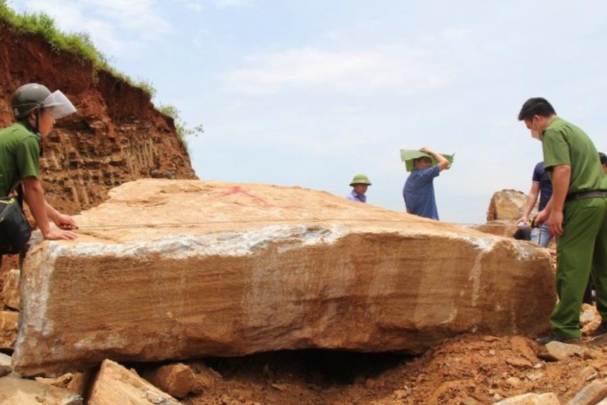 khai thác da trai phép nghẹ an
