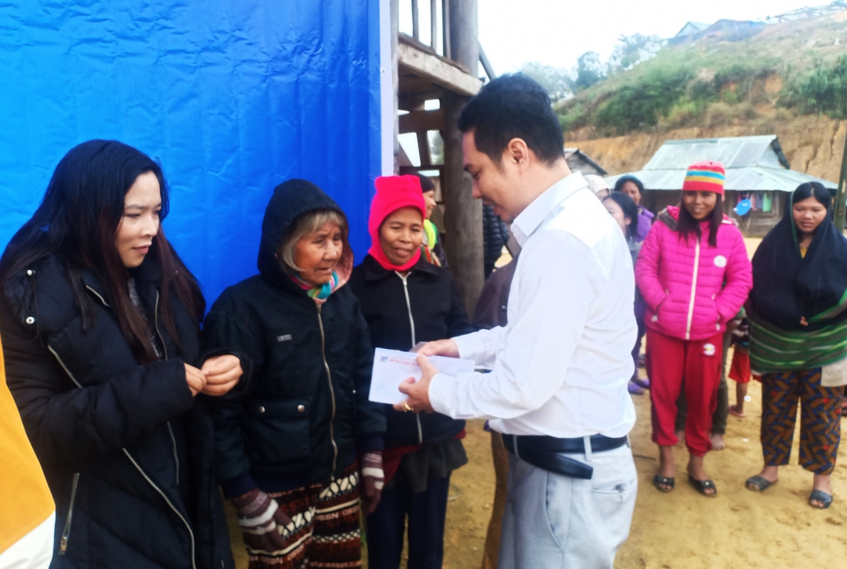 Gương sáng doanh nhân