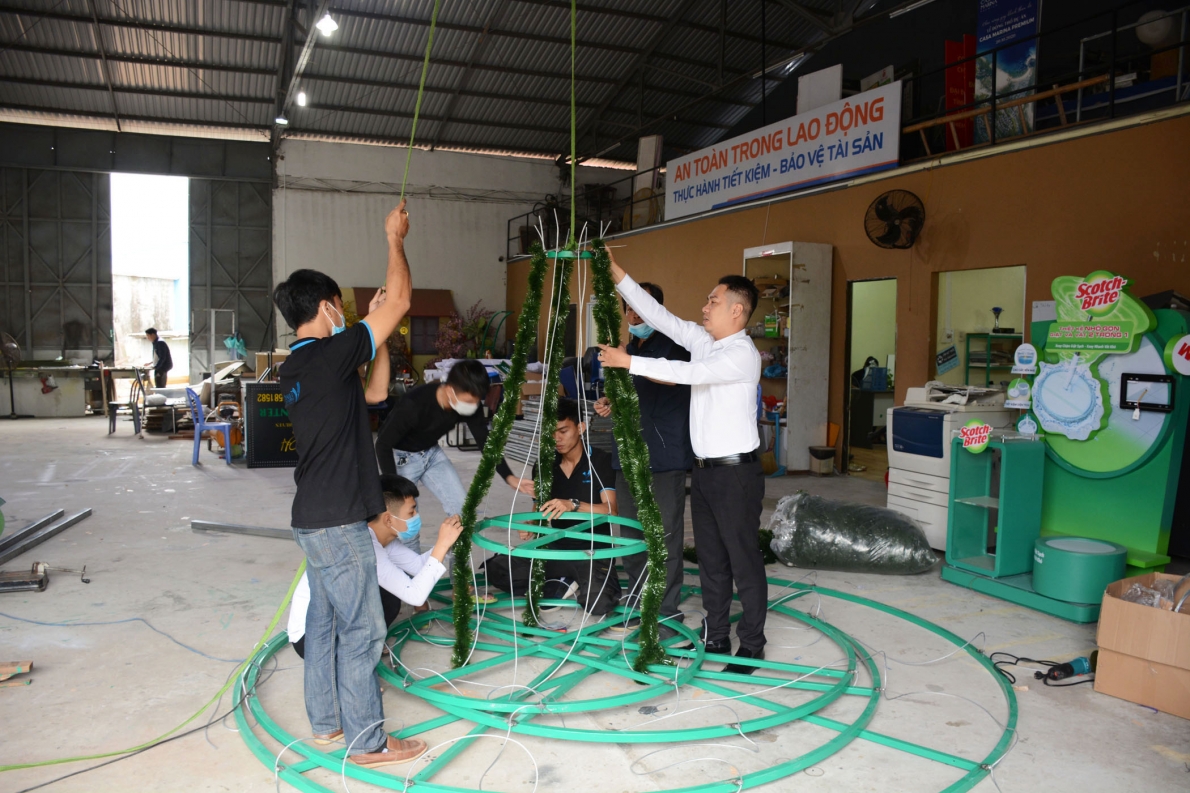 Gương sáng doanh nhân