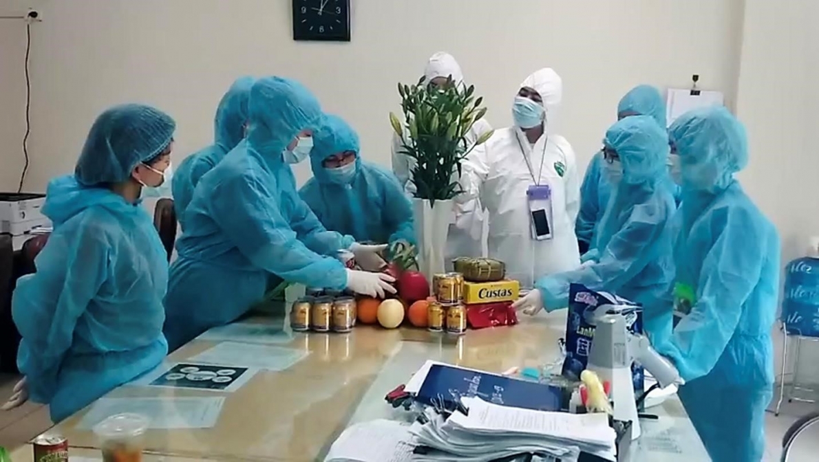 Phương Trang trên muôn nẻo đường Xuân