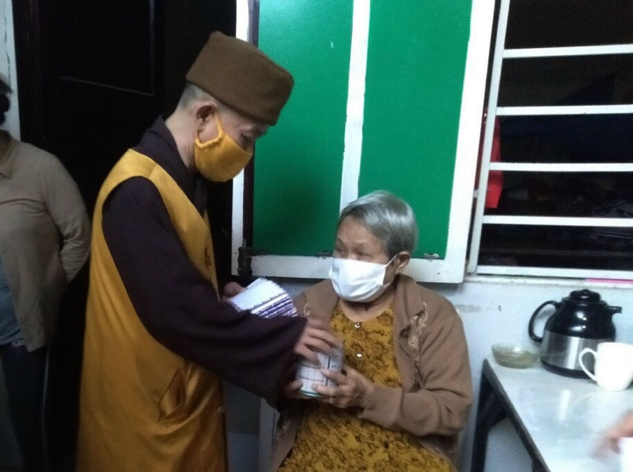 Tình người và hương vị Tết