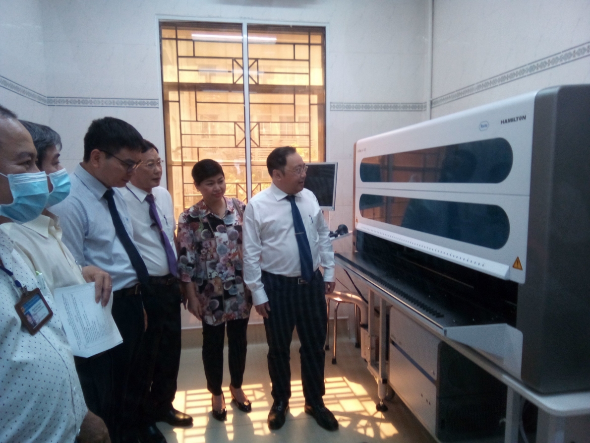 Đồng Nai: Tiếp nhận Hệ thống xét nghiệm Real-time PCR thứ 3 Đồng Nai: Tiếp nhận Hệ thống xét nghiệm Real-time PCR thứ 3